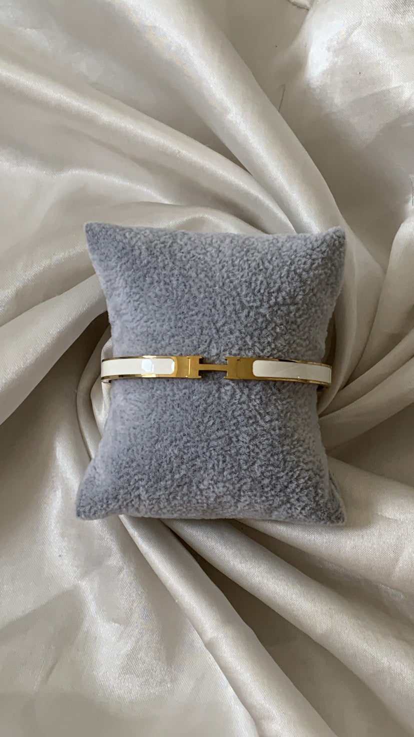White H Bracelet